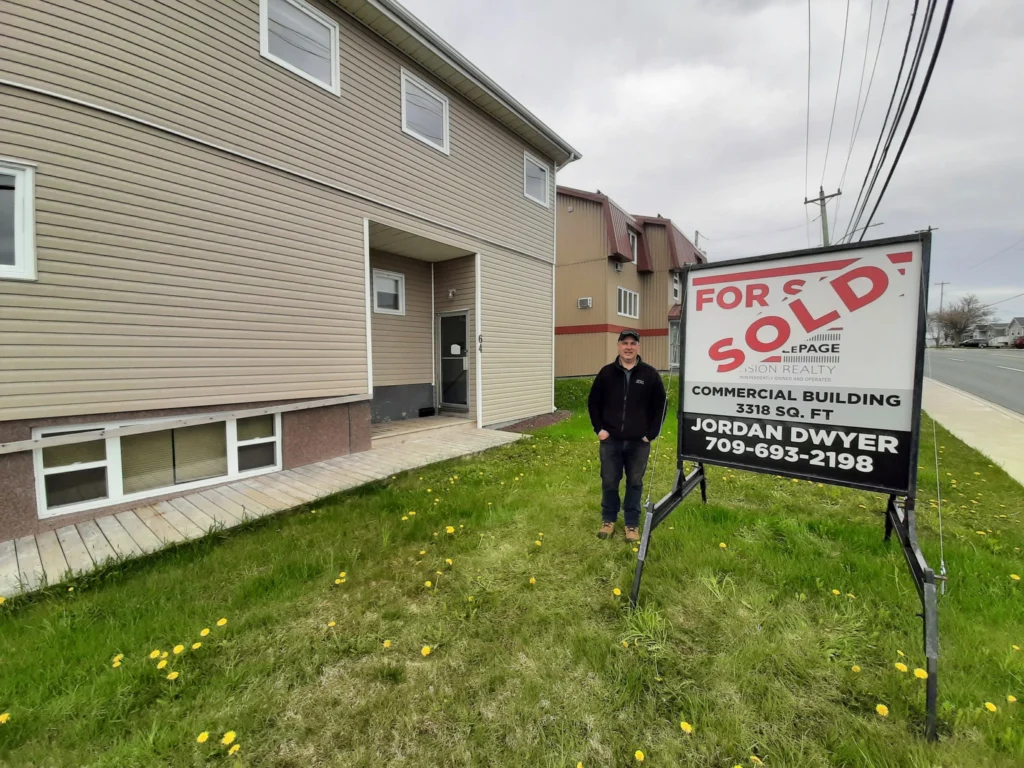 St Johns Mini Bilboard